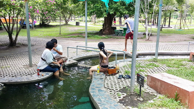 san kamphaeng hot springs, san kampang hot springs, san kampaeng hot springs, chiang mai hot springs, hot springs in chiang mai