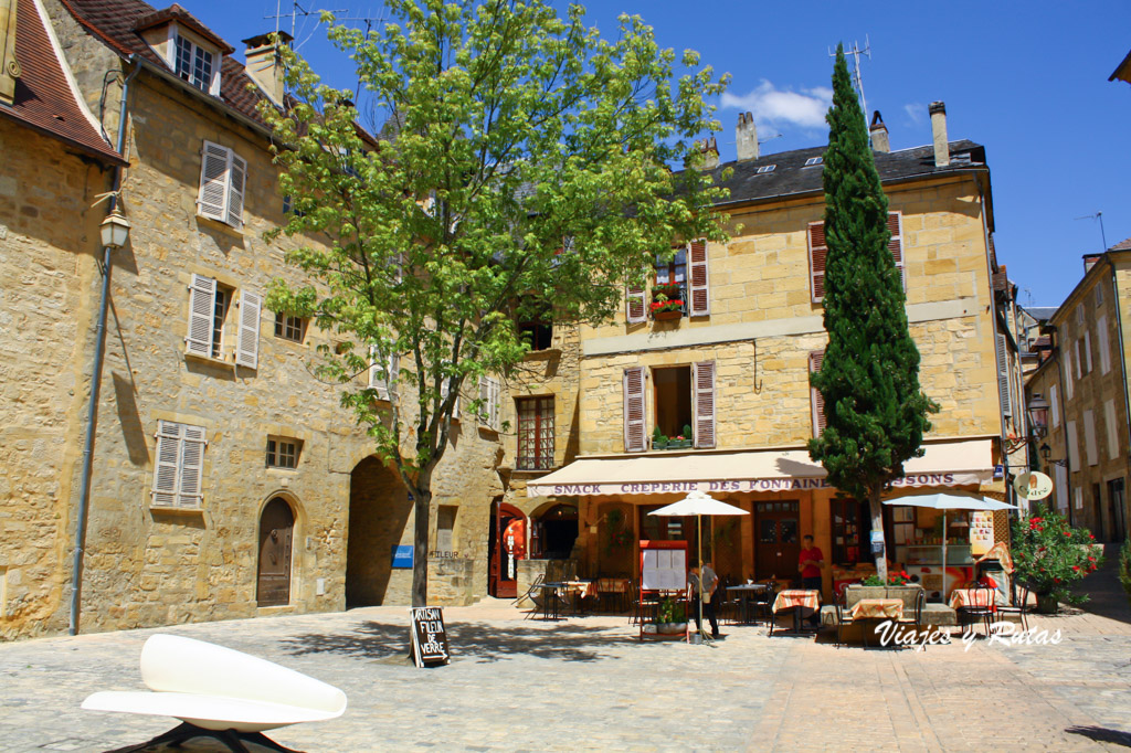 Sarlat-Cours-des-Fontaines