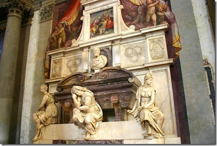 Santa_Croce_Tomba_di_Michelangelo_Giovanni-Dall-Orto-2