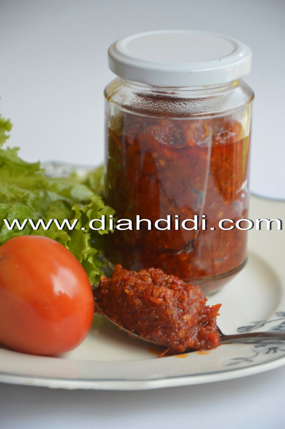 Diah Didi's Kitchen: Yukk Nyetok Sambal Terasi Matang Homamade..!