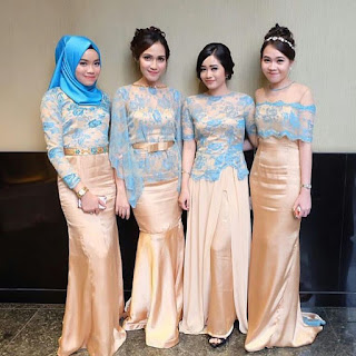 Model Kebaya Kain Satin