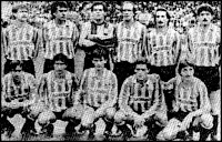 C. D. LOGROÑÉS - Logroño, España - Temporada 1983-84 - El C. D. LOGROÑÉS militaba en 2ª B y consiguió el ascenso a 2ª División. En la foto aparecen los luego famosos entrenadores Miguel Ángel Lotina, 4º por la izquierda de pie, y José Luis Mendilibar, agachado en el centro