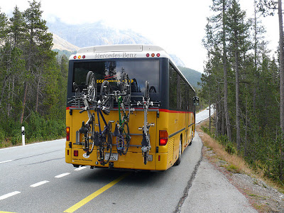 Transporte coletivo com racks para bicicletas