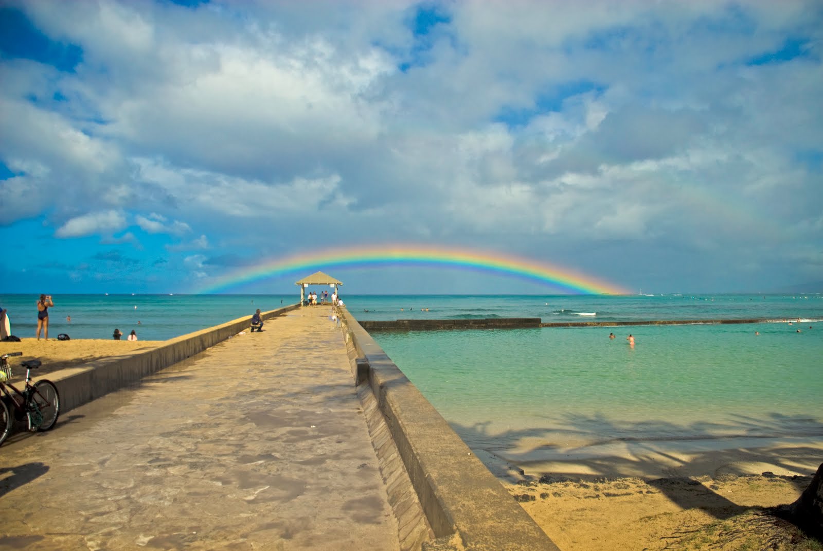 JacJam s Blog  July 3rd Rainbow in Waikiki Hawaii 