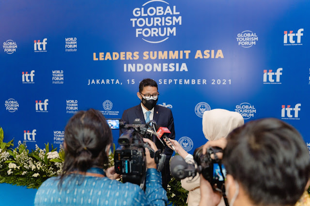 Sandiaga Uno Pimpin Minister Talk di Global Tourism Forum 2021