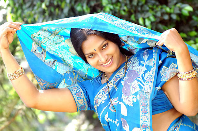 indian actress masala saree