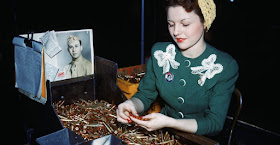 women workers worldwartwo.filminspector.com