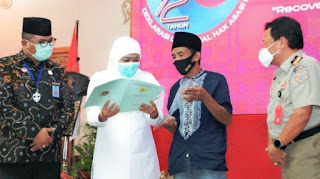 Berkah Kembali ke Islam, Eks Syiah Sampang Dihadiahi 239 Sertifikat Tanah