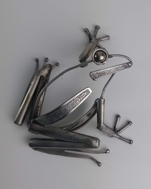 Ed Hill Metal Art - Tree Frog