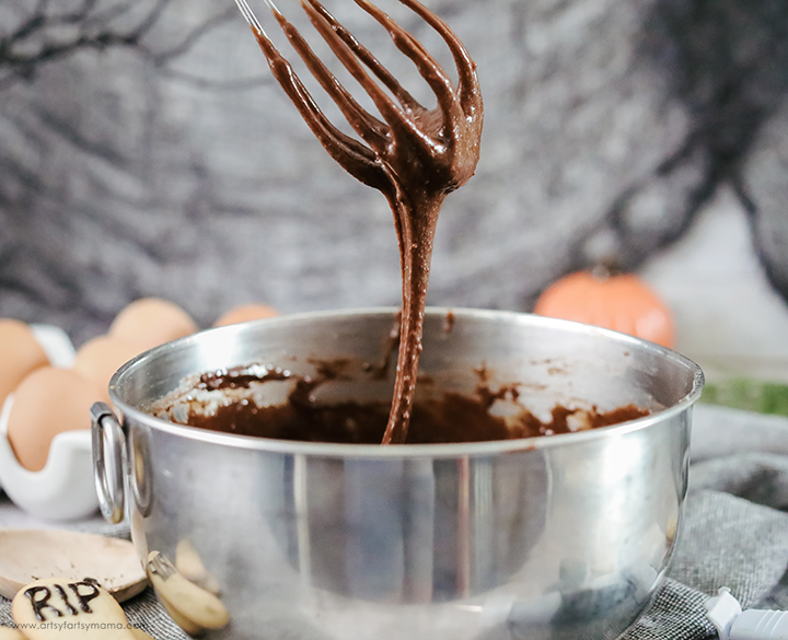 Easy Graveyard Brownies