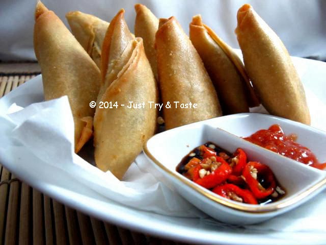 Vegetarian Samosa dengan Bumbu Kari: Tetap sip markusip 