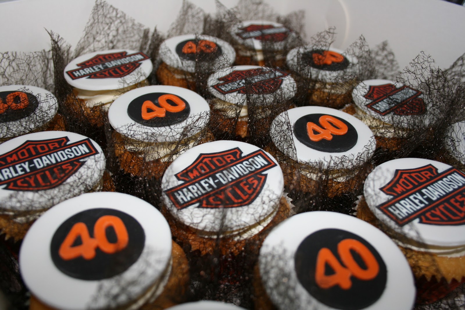 Harley-Davidson Cupcake Cake