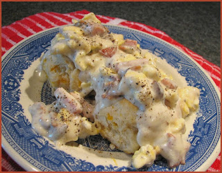 easy creamed eggs with mushrooms and cheese