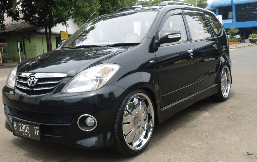 Modifikasi Mobil Avanza simple