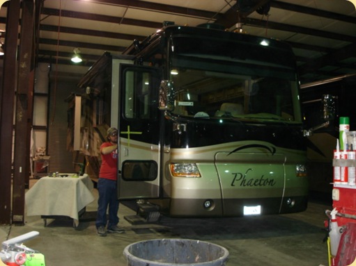 Coach in Bay 1 002
