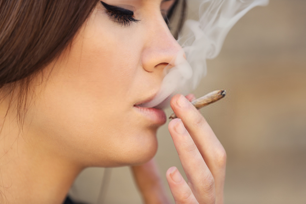 Does smoking cannabis worsen COVID-19 symptoms?