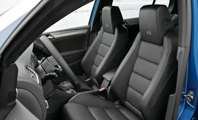 2010 Volkswagen Golf R Seat