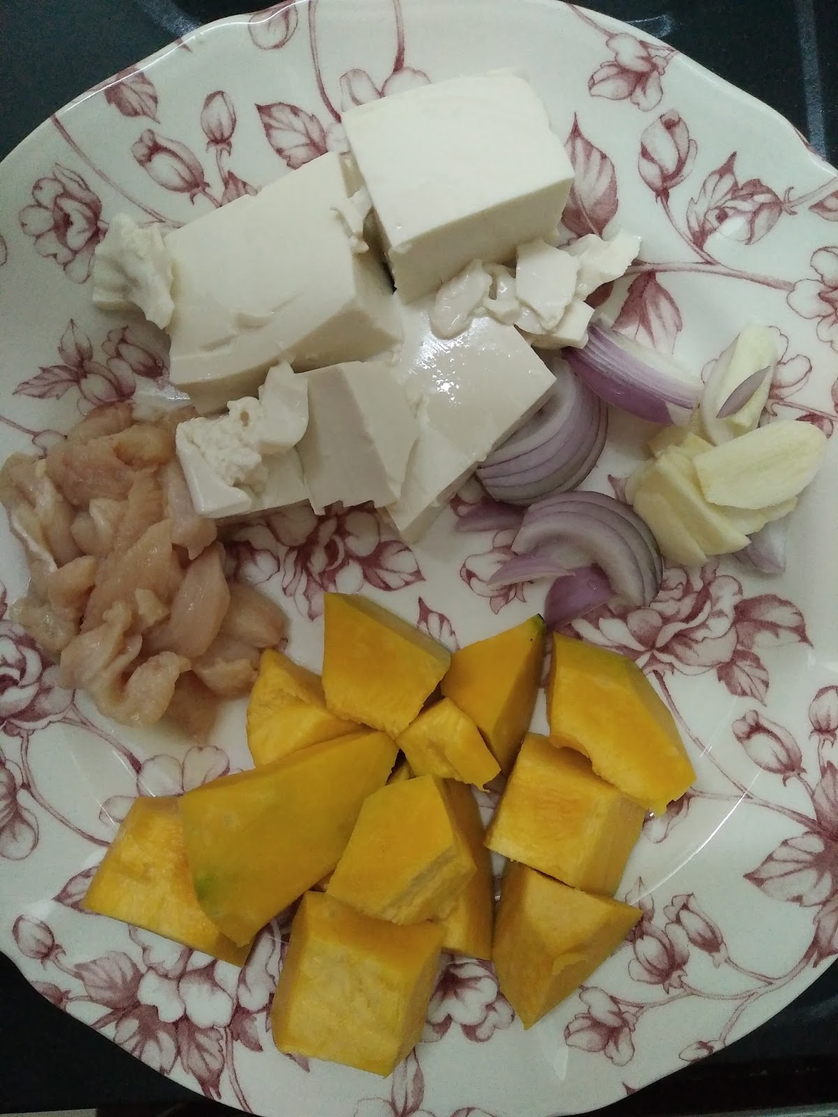 SarahCheDan: Resepi Makanan Baby: Sup Tofu dan Labu