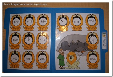 Daniel in the Lion’s Den File Folder Game