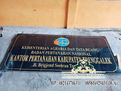 Model Papan Nama Batu Granit