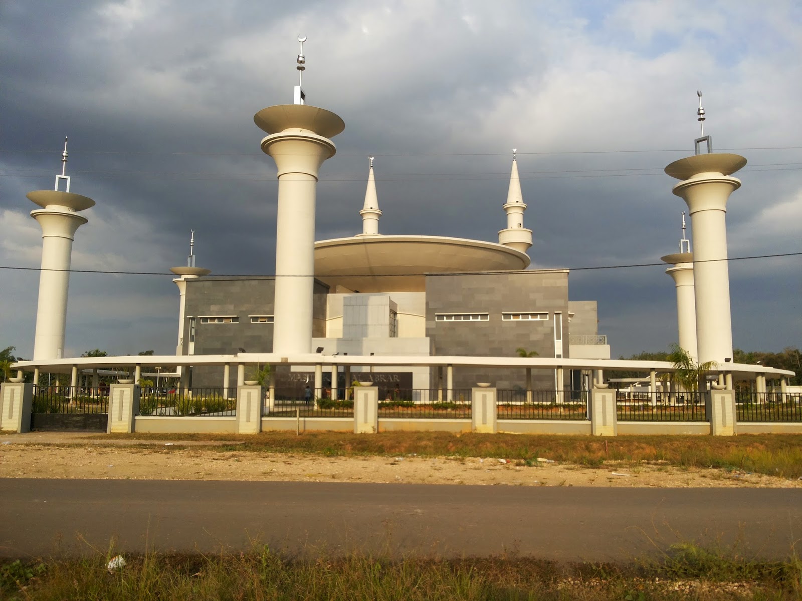 mesjid al abrar islamic center tanjung tabalong kalimantan selatan