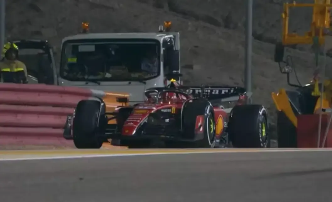 Il ritiro di Leclerc in Bahrain 2023