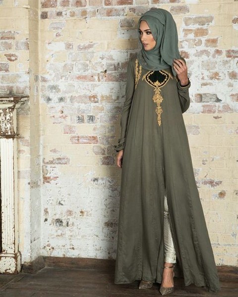 gaya busana hijab simple pashmina terbaru 2017/2018