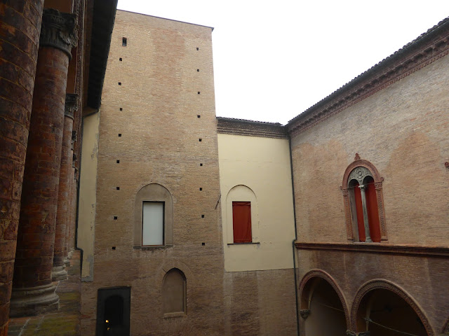 Bologna-Museo-Civico-Medievale