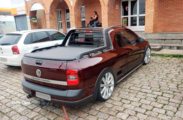 VW Saveiro Cross rebaixada com rodas Volcano Atlanta aro 18