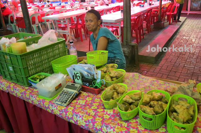 Cebu-Larsian-BBQ-More-Fun-Philippines