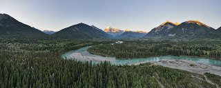 River panorama - Photo by Kyle Pearce on Unsplash