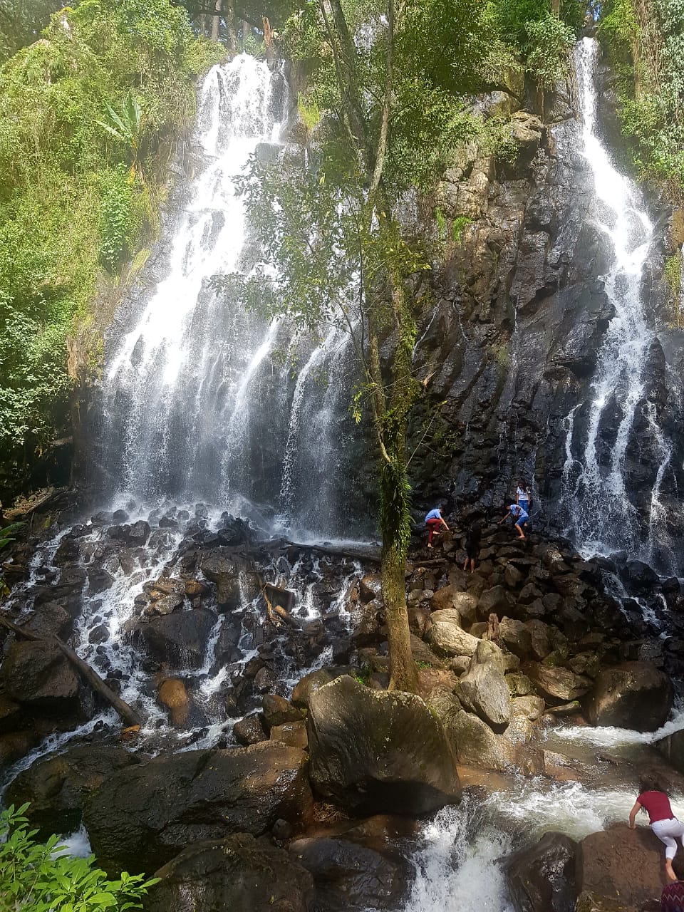 Valle De Bravo Cascada Velo De Novia