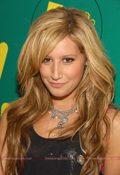 Ashley Tisdale Wallpapers Mini Biography