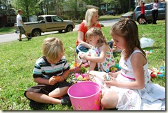 Easter Egg Hunt_040410 248 