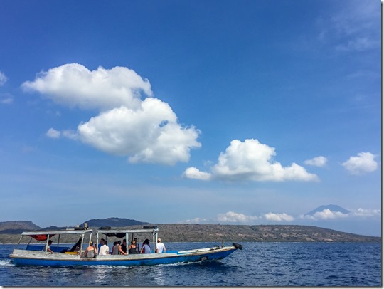 Menjangan_Boat_1_iPhone