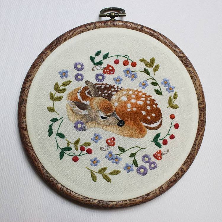 Lithuanian-based embroidery artist Jūra Gric