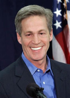 norm coleman aka Chompers has the most ridiclous capped teeth I've ever seen