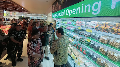 Dengan Nuansa Timur Tengah, Diamond Supermarket  Siap Layani Kebutuhan Masyarakat Bekasi