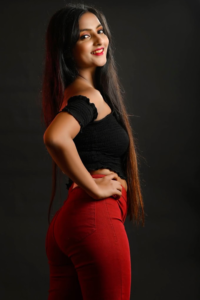PHOTOSHOOT