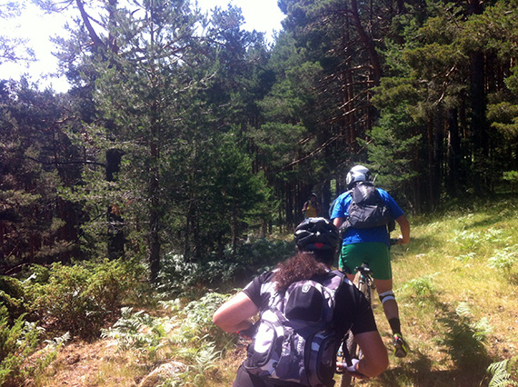 Unas fotos de nuestra ruta por el Carril del Gallo y el Eresma - Julio 2013