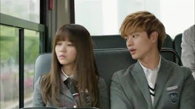 School 2015 E07 0064
