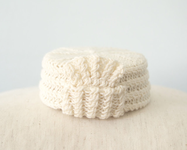 Pillbox Hat - Angelina Mini