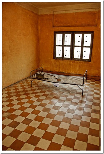 2011_05_03 D138 PP Killing Fields & Tuol Sleng 009