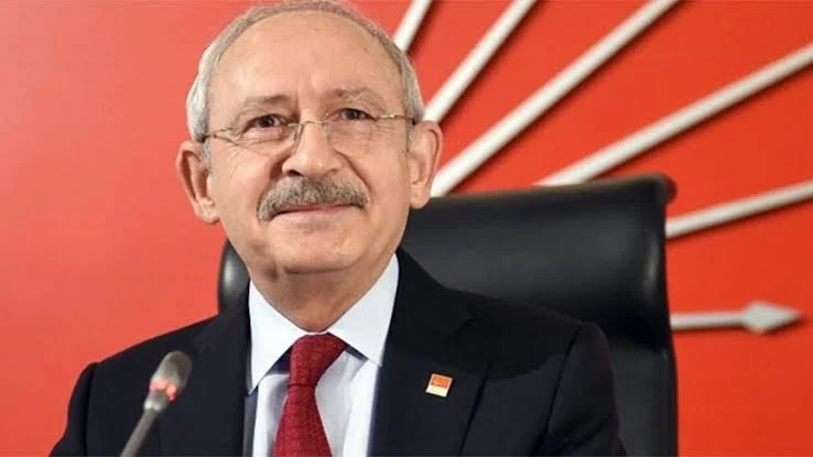 Kemal Kılıçdaroğlu Kimdir? nereli? kaç yaşında?