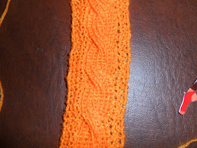 Reversible cable doll scarf pattern
