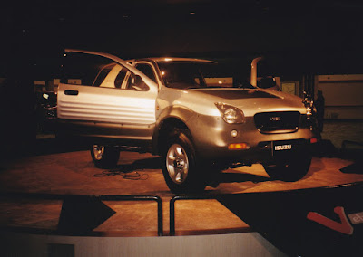 Isuzu VehiCROSS at the 1998 Portland International Auto Show