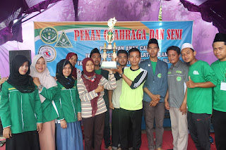 PONCOREJO JUARA UMUM PORSENI