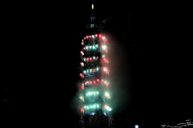 2021台北101跨年煙火照片 2021 Taipei101 Fireworks