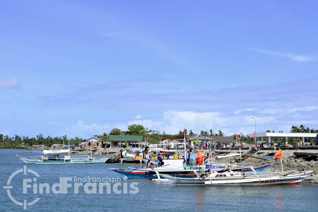 Islas de Gigantes Budget Tour Package