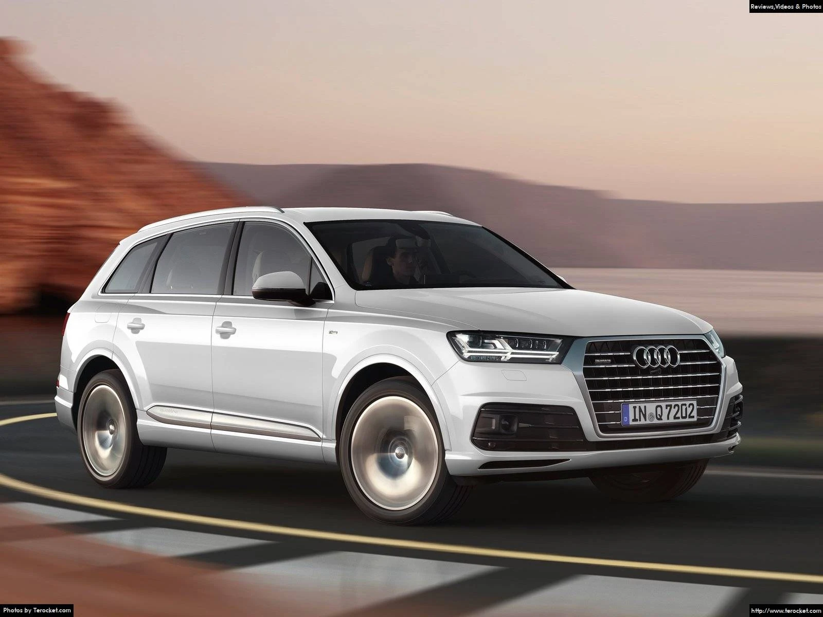 Hình ảnh xe ô tô Audi Q7 2016 & nội ngoại thất